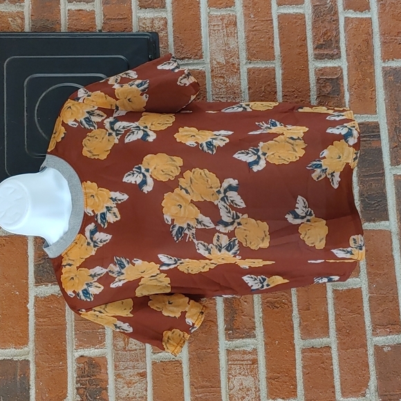 Zara Tops - Zara collection Top Size M